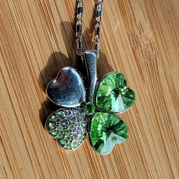 Swarovski Women's Silver and Green Jewellery - Picture 1 of 7